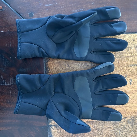 Velocio - Picture 2 of 2